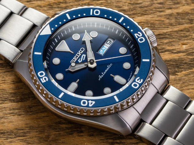 Sapphire Crystal Watch: Why This One Feature Separates Premium Timepieces From the Rest